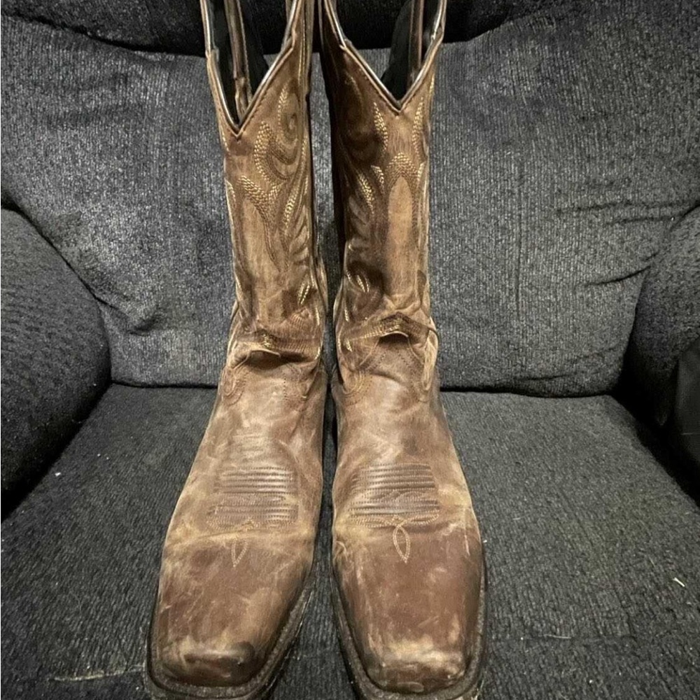 Classic Brown Leather Cowboy Boots